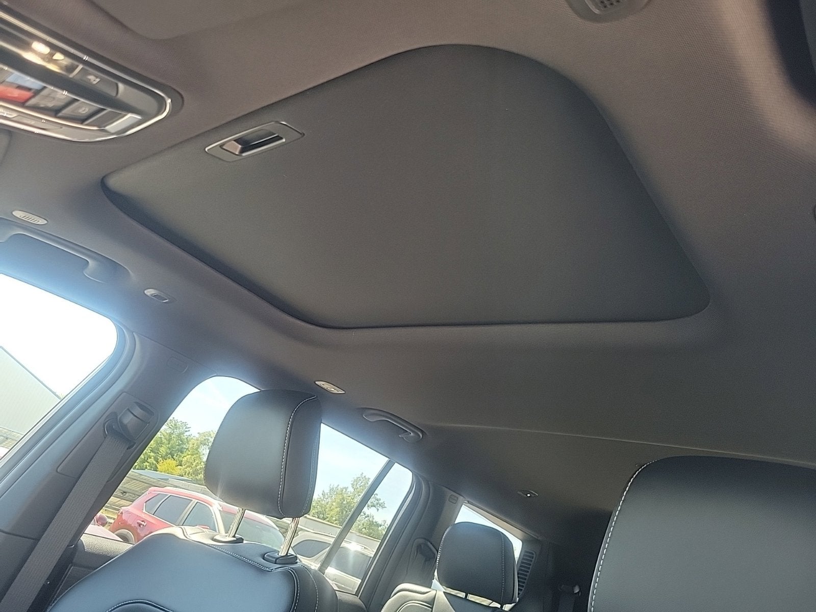 2027 Jeep Grand Cherokee L Laredo Altitude