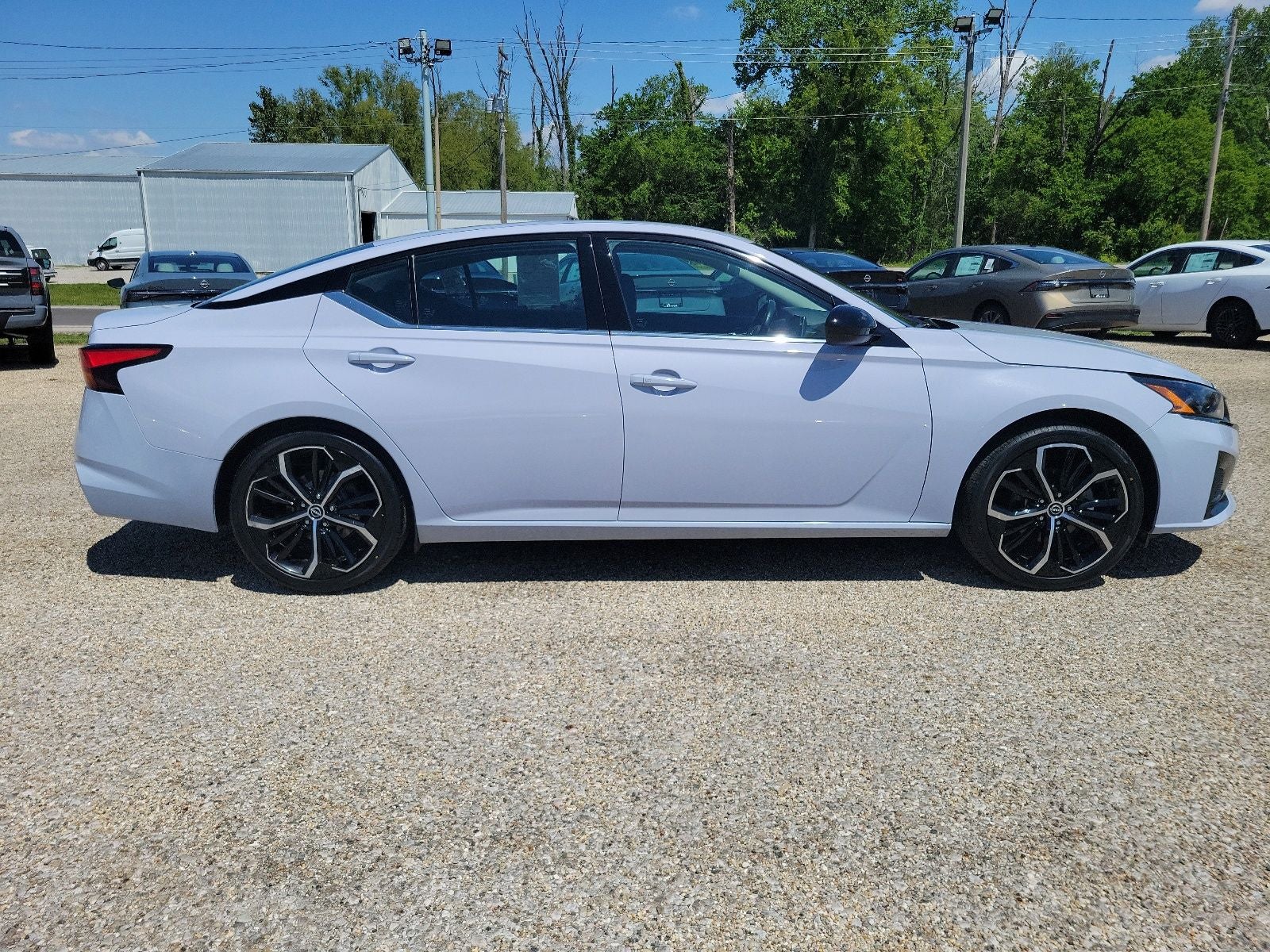 2024 Nissan Altima 2.5 SR