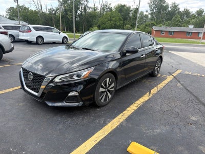 2022 Nissan Altima 2.5 SV