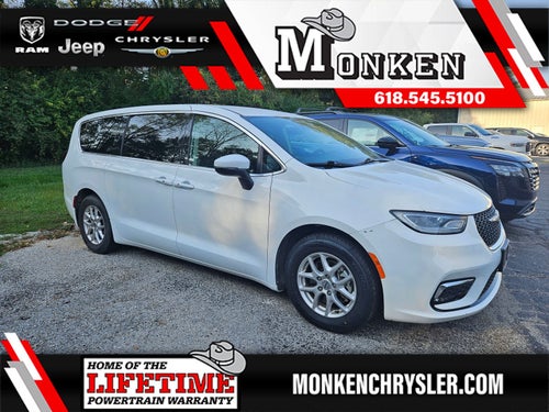 2023 Chrysler Pacifica Touring L