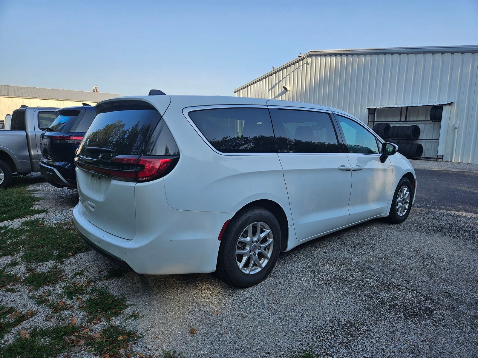 2023 Chrysler Pacifica Touring L