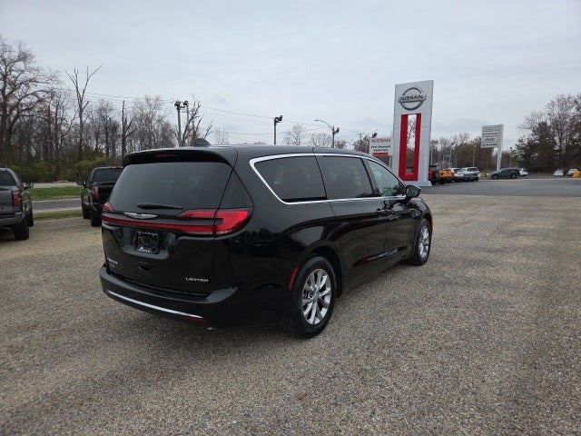 2026 Chrysler Pacifica Limited