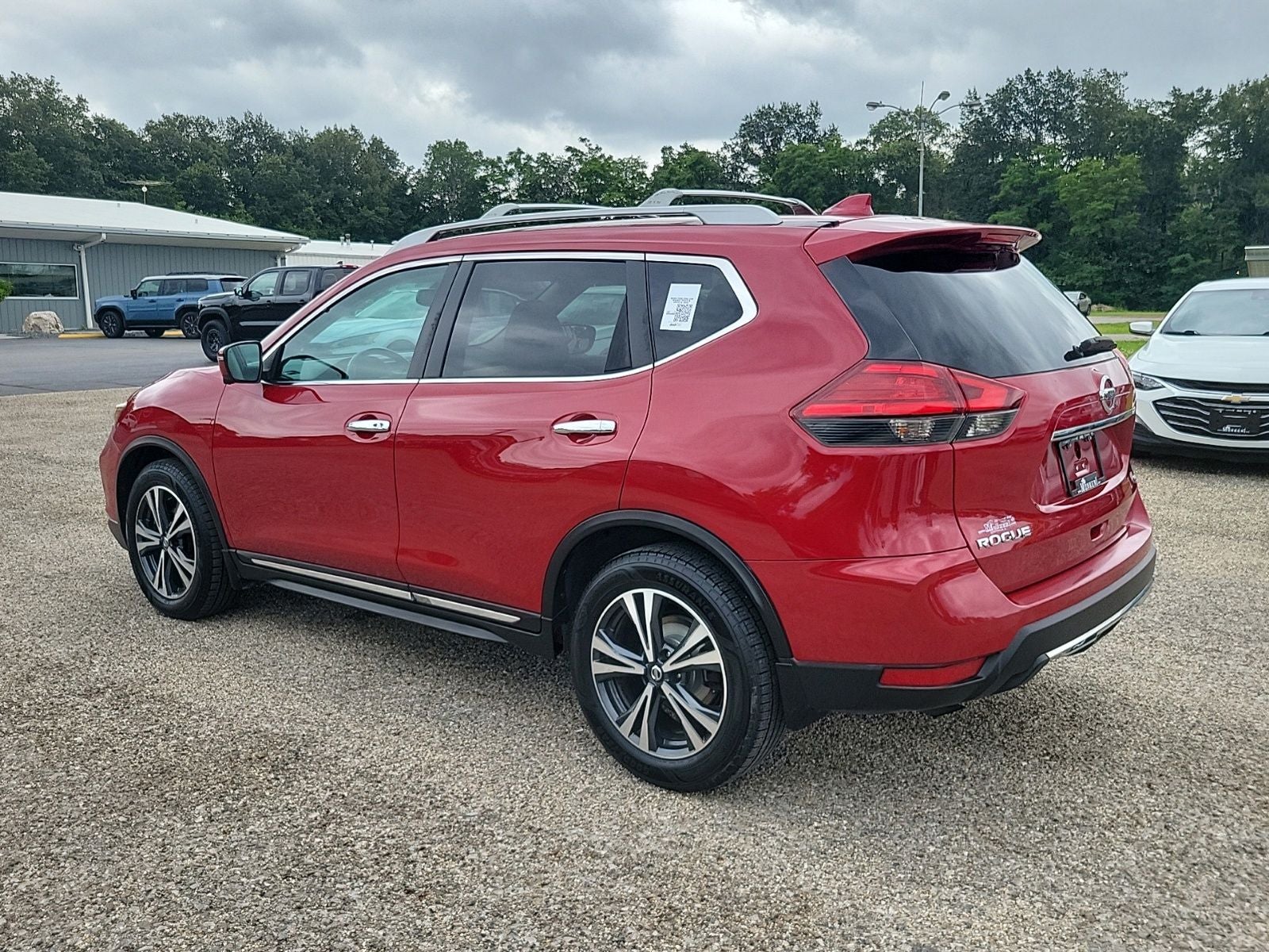 2017 Nissan Rogue SL