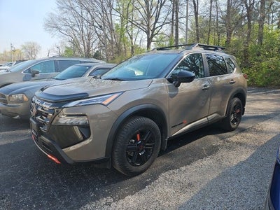 2025 Nissan Rogue Rock Creek