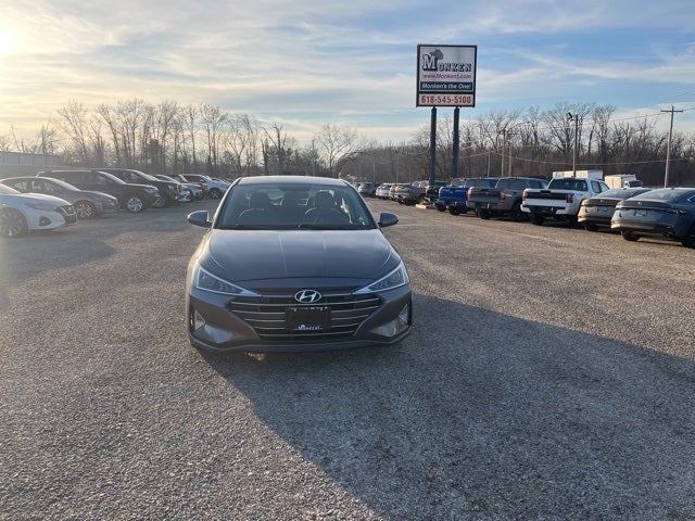 2019 Hyundai Elantra SE