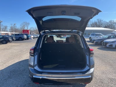 2024 Nissan Rogue Platinum