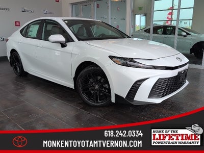 2026 Toyota Camry SE AWD