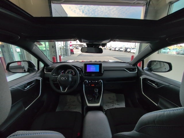 2025 Toyota RAV4 Hybrid SE