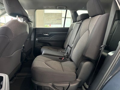 2026 Toyota Grand Highlander LE
