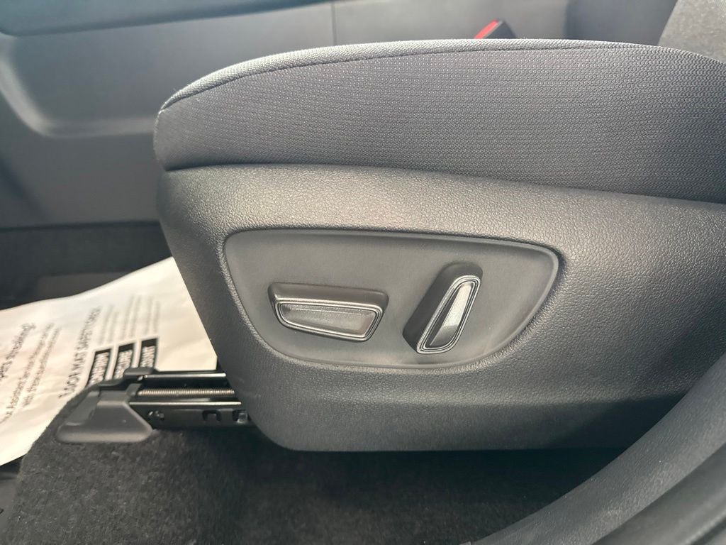 2026 Toyota Grand Highlander LE