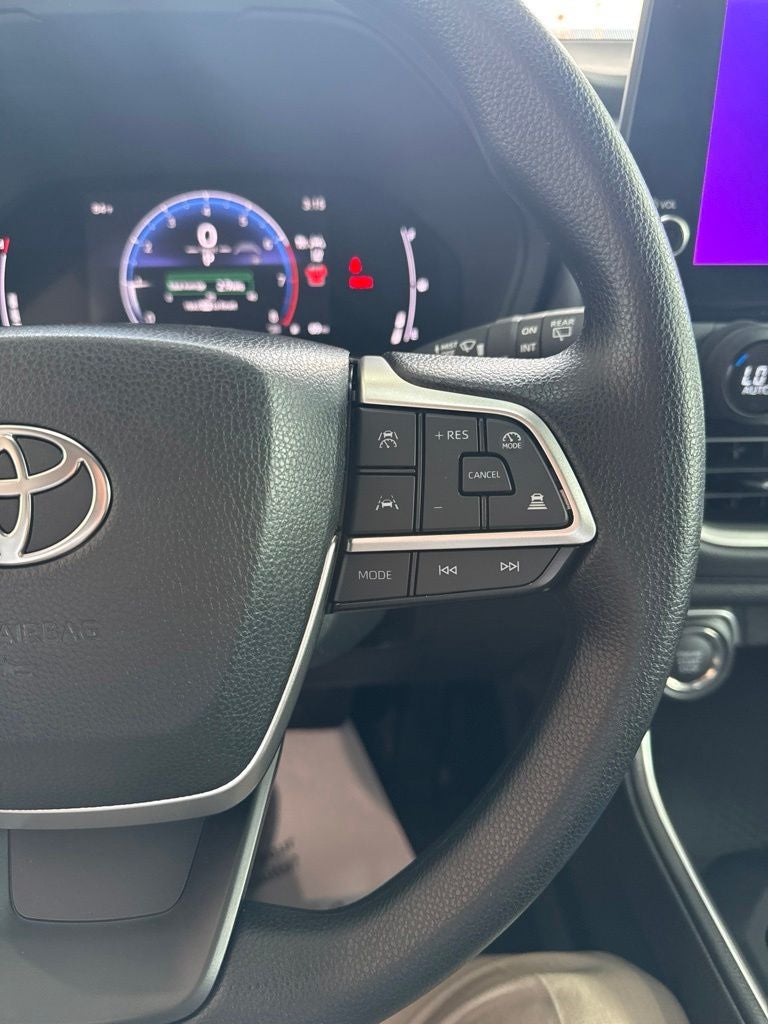 2026 Toyota Grand Highlander LE