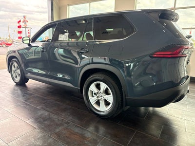 2026 Toyota Grand Highlander LE
