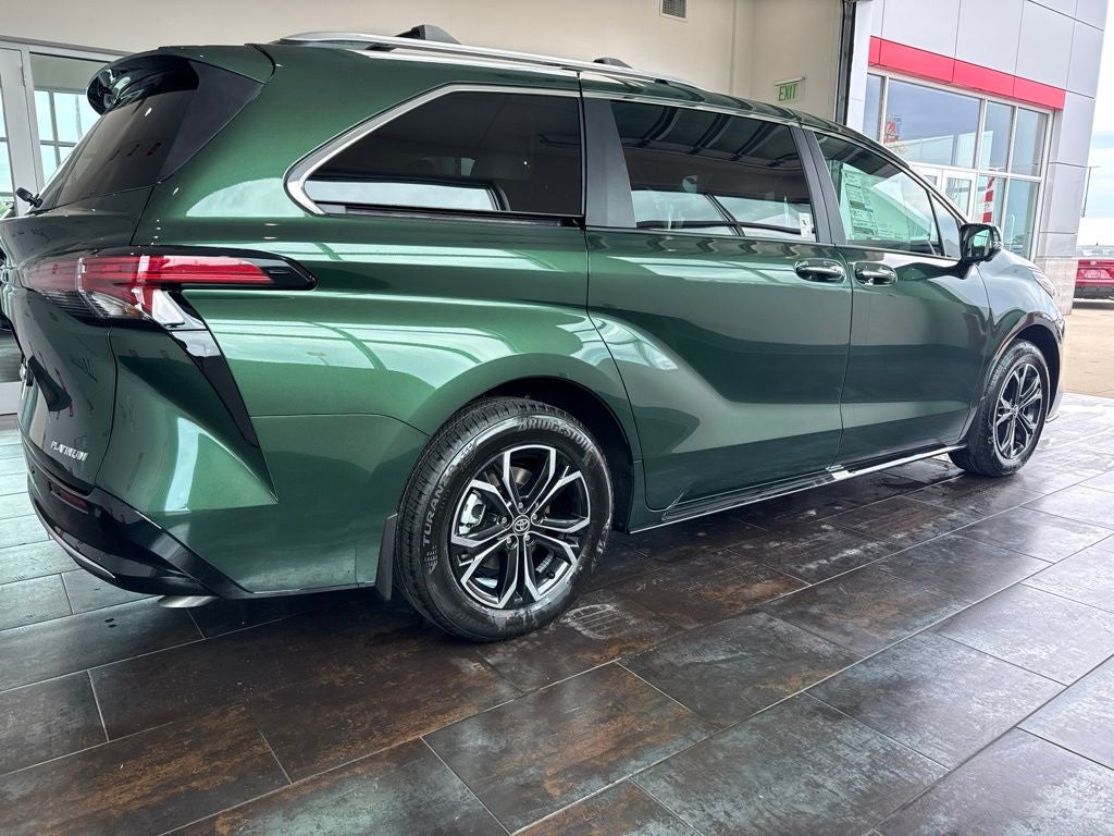 2026 Toyota Sienna Platinum