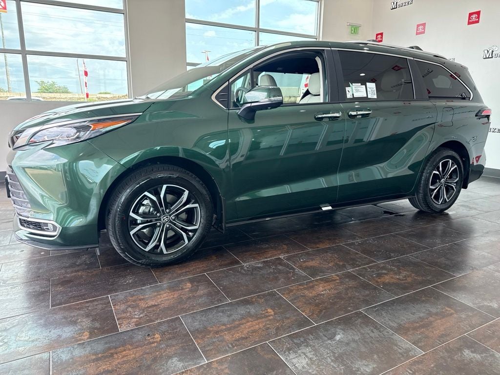 2026 Toyota Sienna Platinum