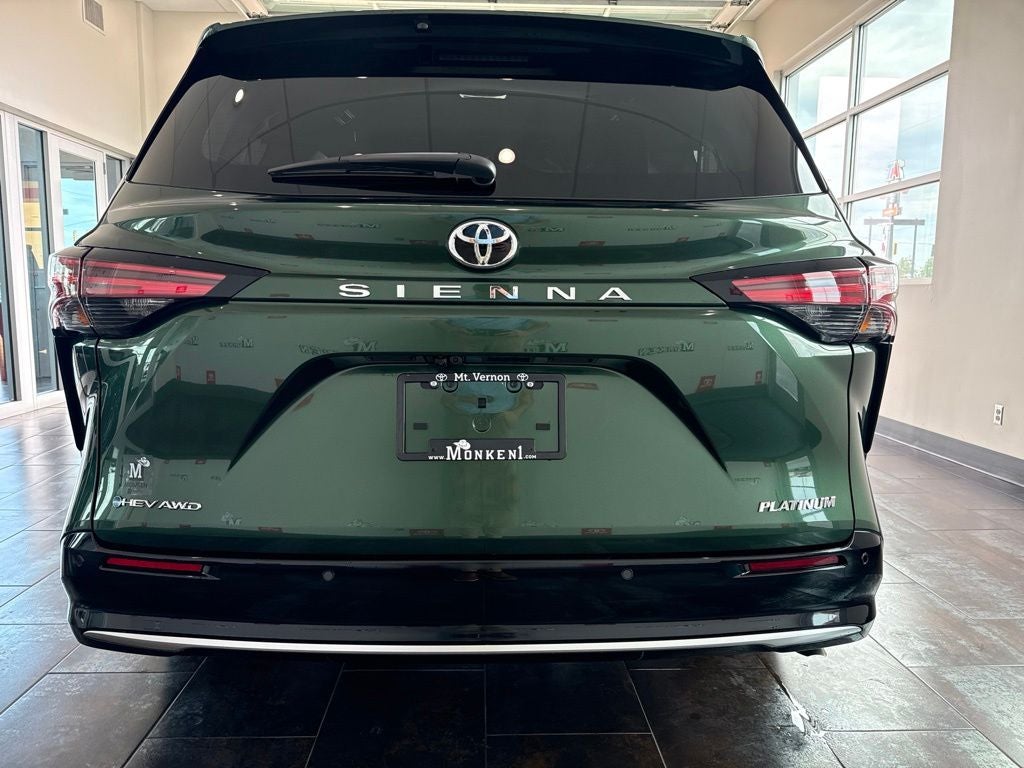 2026 Toyota Sienna Platinum