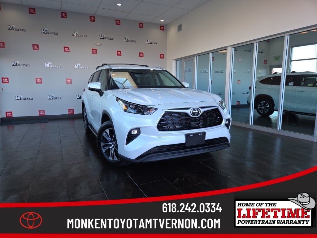 2026 Toyota Highlander Hybrid XLE