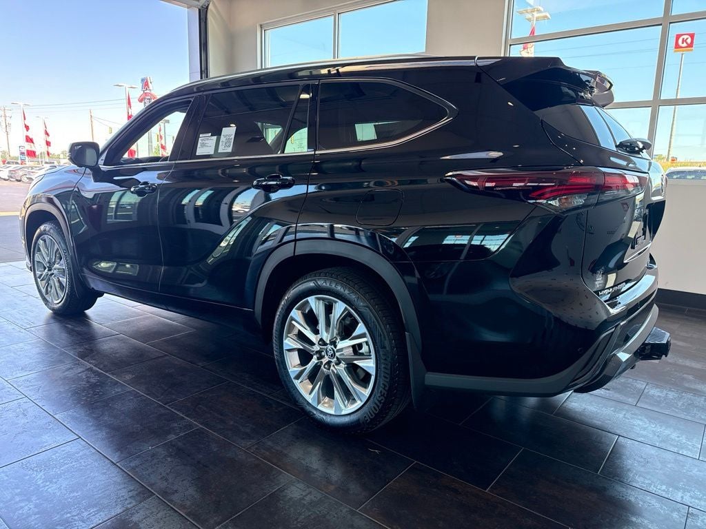 2026 Toyota Highlander Limited
