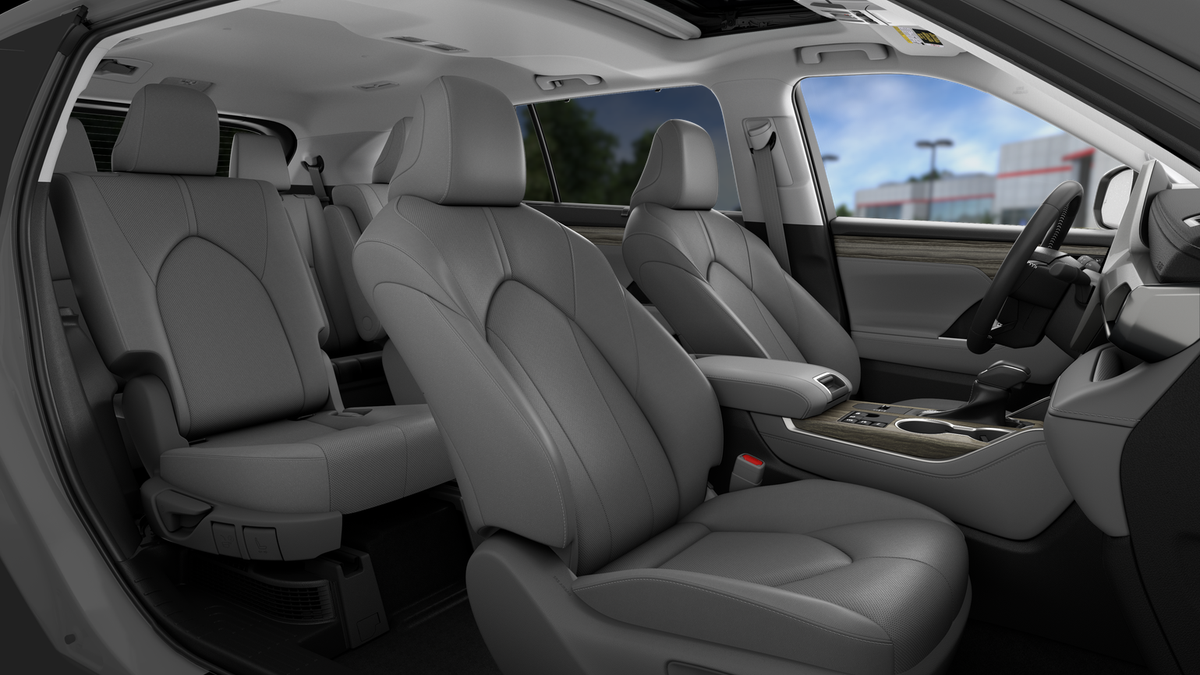 2026 Toyota Highlander Hybrid Limited