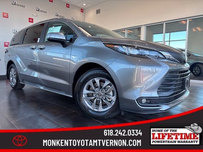 2026 Toyota Sienna XLE