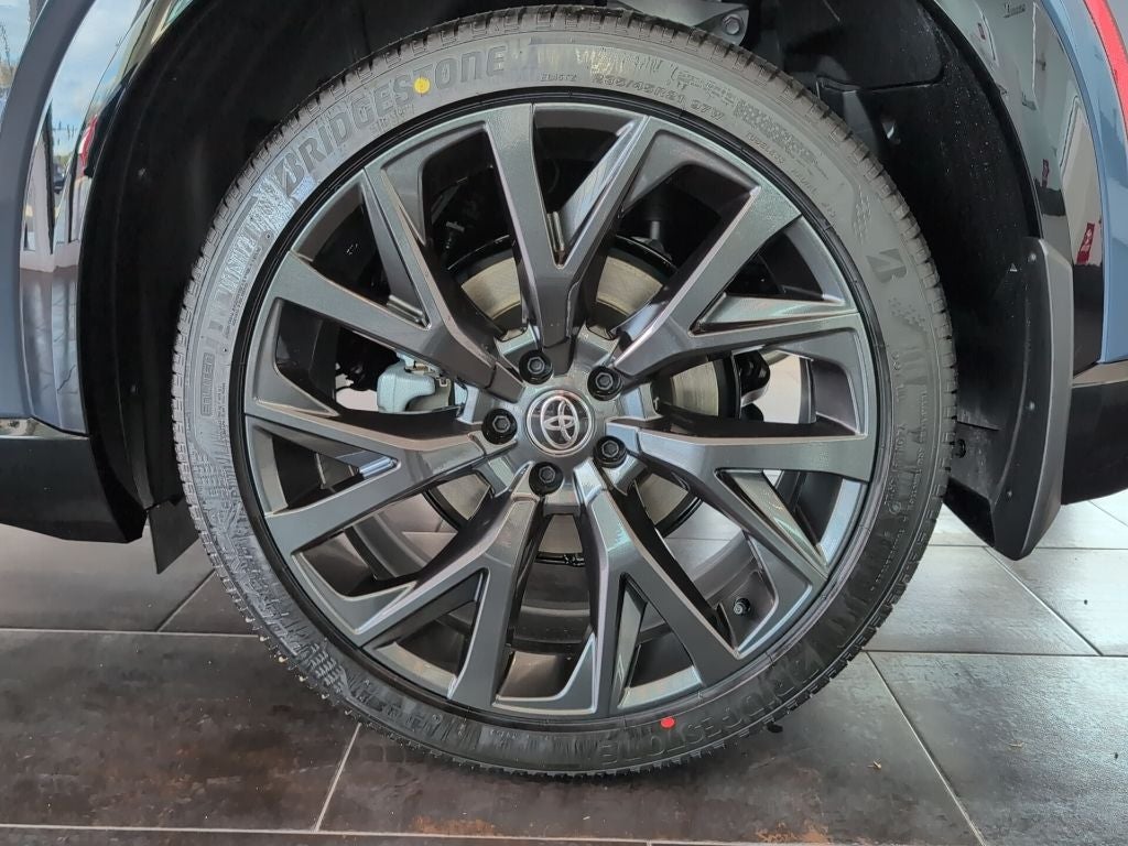 2026 Toyota Toyota Crown Signia Limited