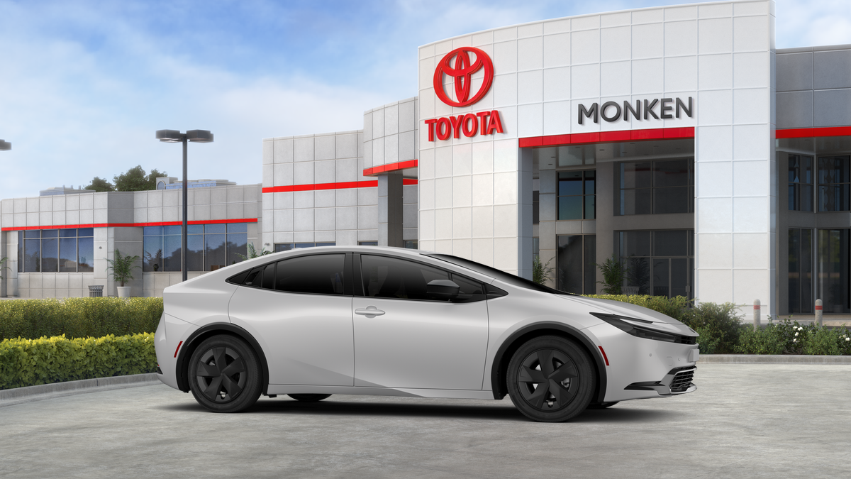 2026 Toyota Prius LE