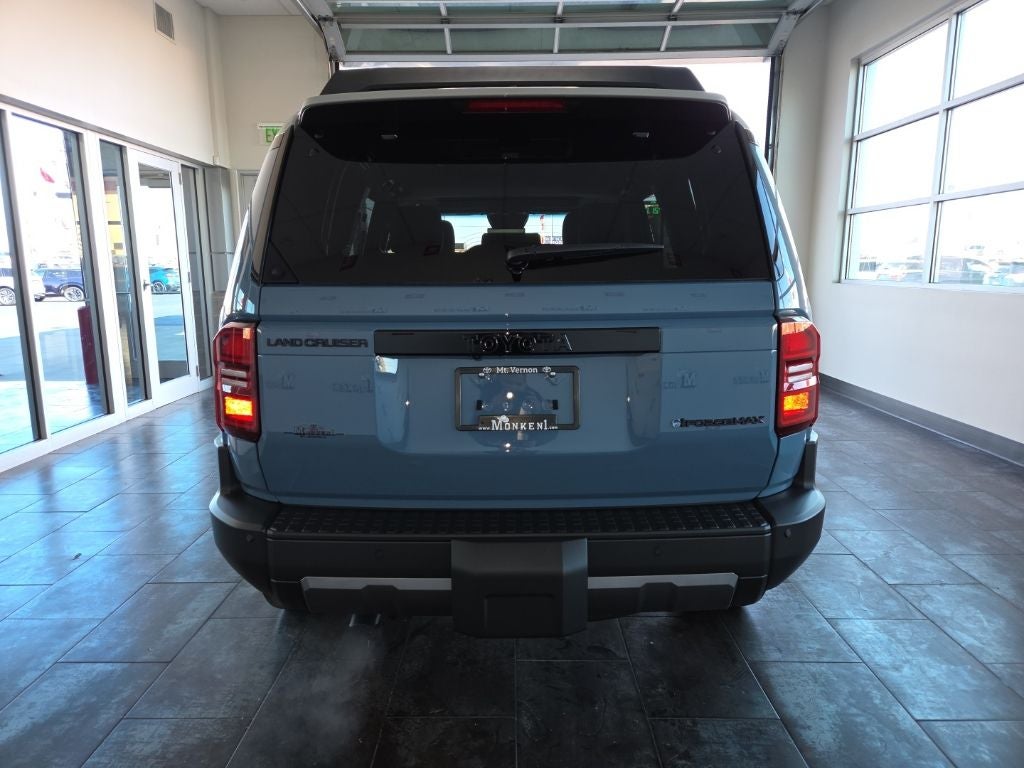 2026 Toyota Land Cruiser 4WD (Natl)