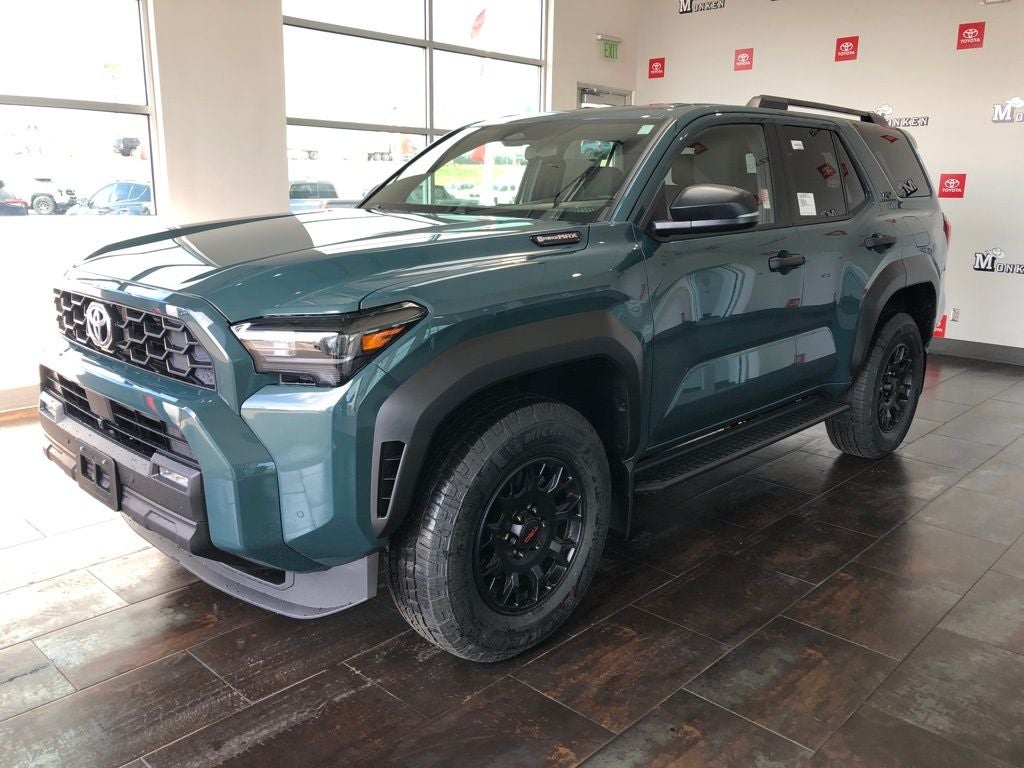 2026 Toyota 4Runner i-FORCE MAX 4Runner TRD Off-Road