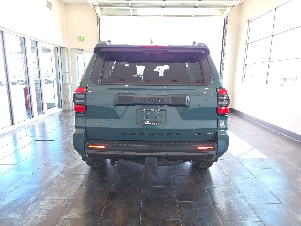 2026 Toyota 4Runner i-FORCE MAX 4Runner TRD Off-Road