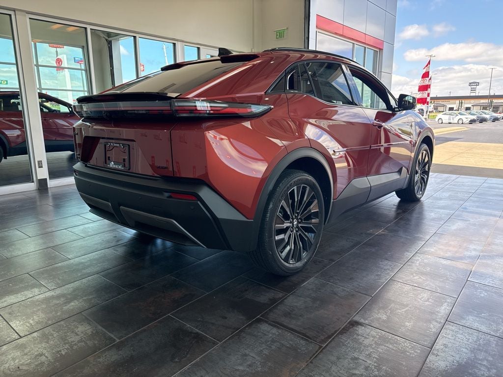 2026 Toyota C-HR XSE