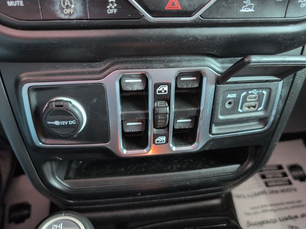 2023 Jeep Wrangler Altitude