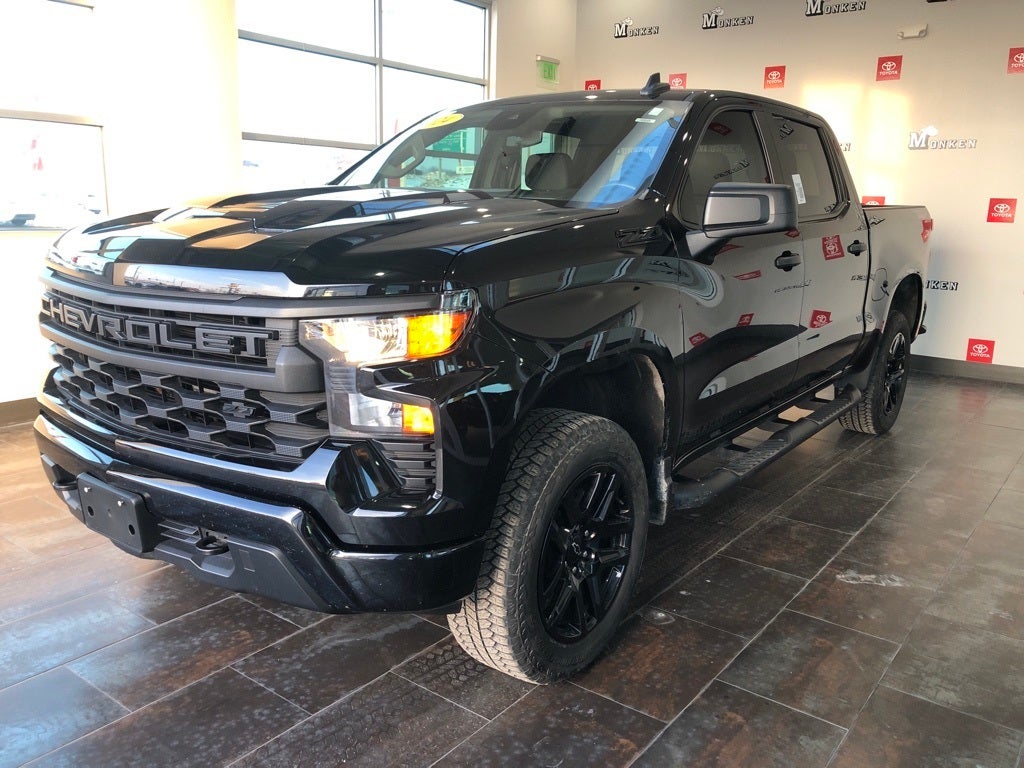 2024 Chevrolet Silverado 1500 Custom Trail Boss