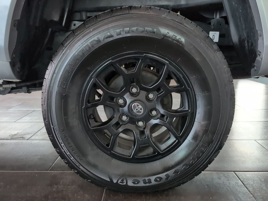 2022 Toyota Tacoma SR5 V6