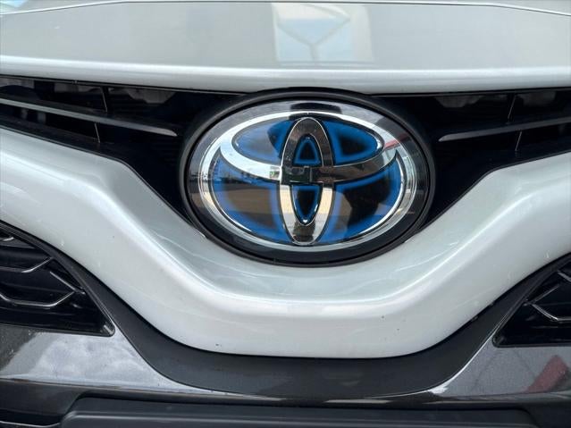 2022 Toyota Camry Hybrid XSE
