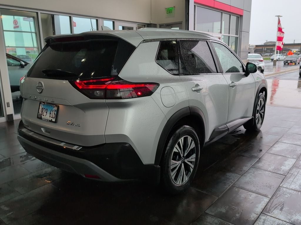 2022 Nissan Rogue SV