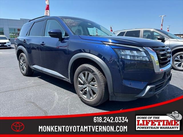 2024 Nissan Pathfinder SV