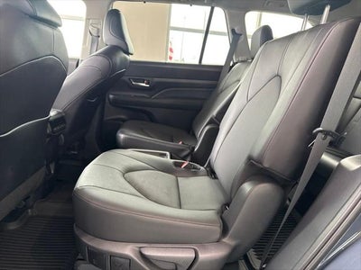 2025 Toyota Grand Highlander XLE
