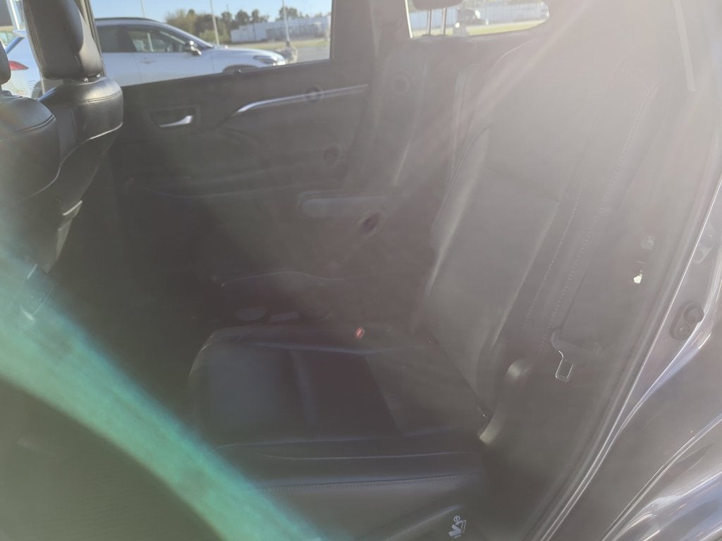 2019 Toyota Highlander Limited Platinum