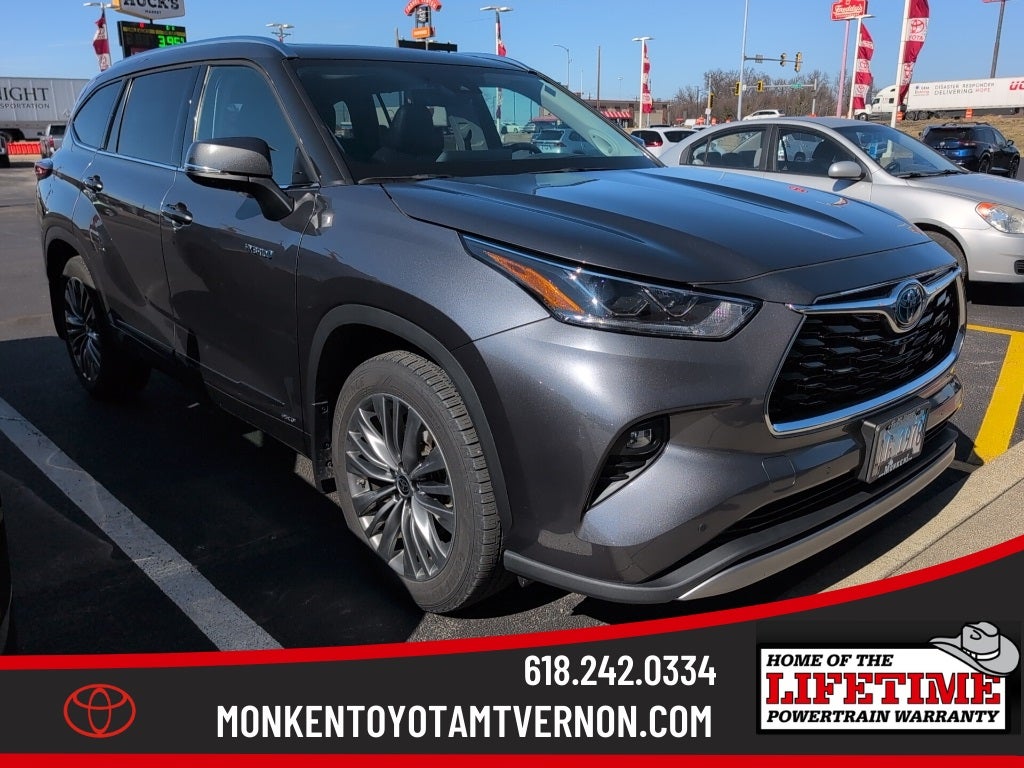 2021 Toyota Highlander Hybrid Platinum