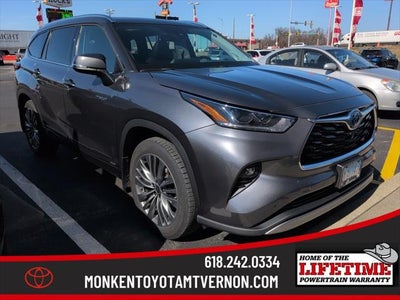 2021 Toyota Highlander Hybrid Platinum