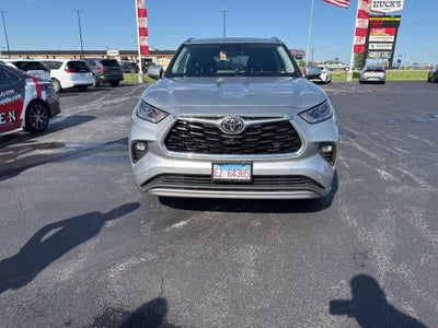 2022 Toyota Highlander Platinum