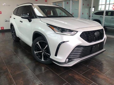 2022 Toyota Highlander XSE