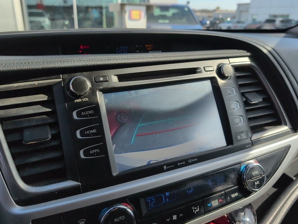 2018 Toyota Highlander Base