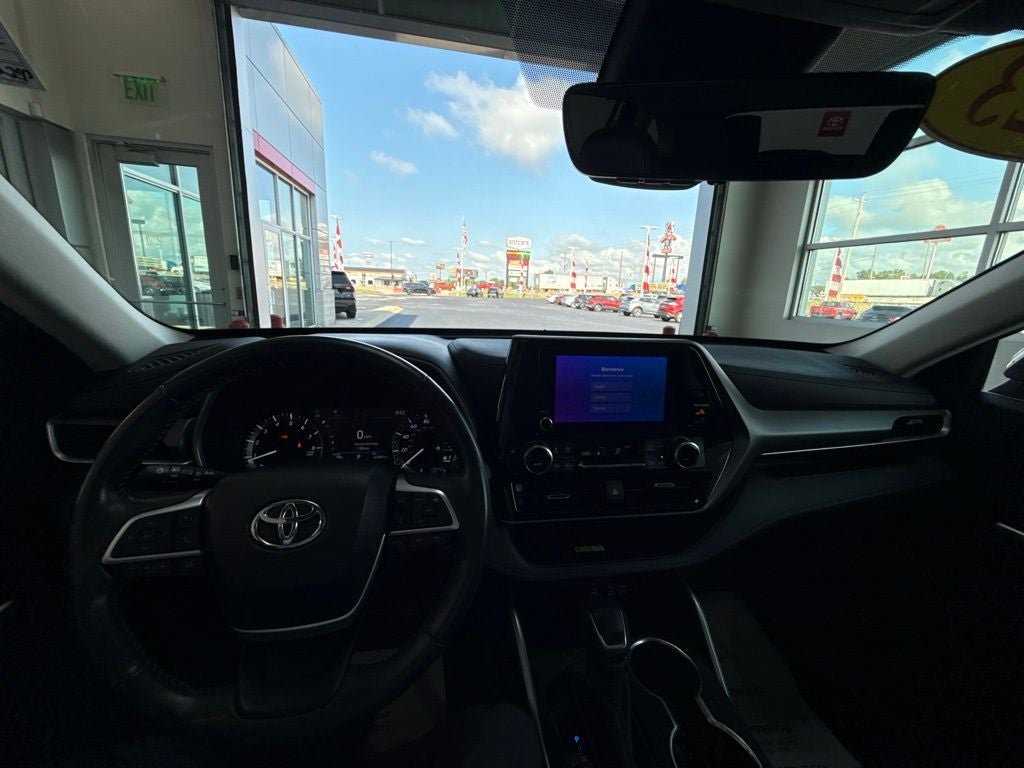 2023 Toyota Highlander XLE