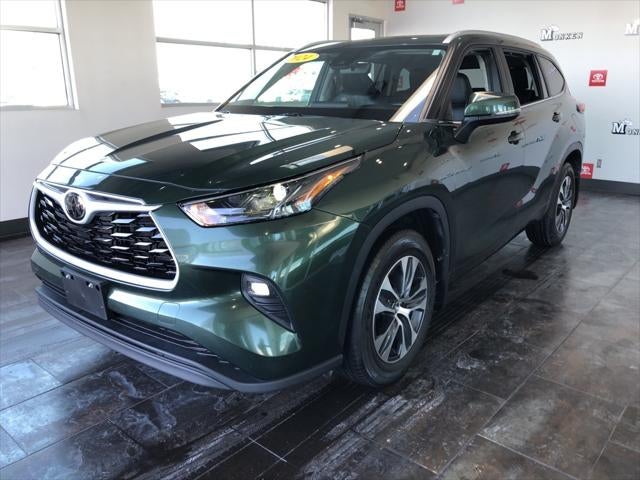 2024 Toyota Highlander XLE