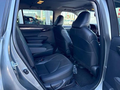 2026 Toyota Highlander Hybrid Limited