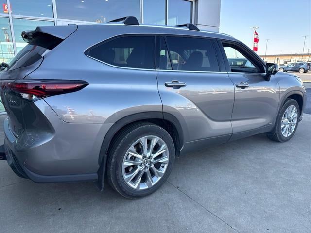 2026 Toyota Highlander Hybrid Limited