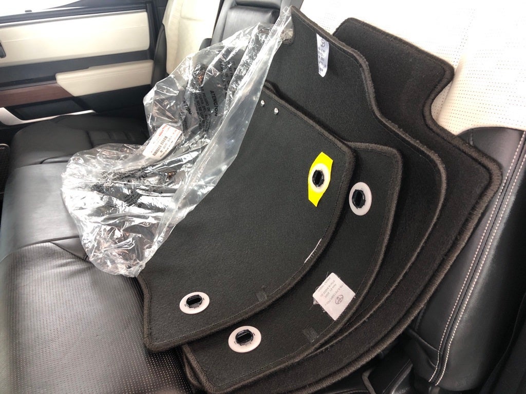 2023 Toyota Tundra Hybrid Capstone