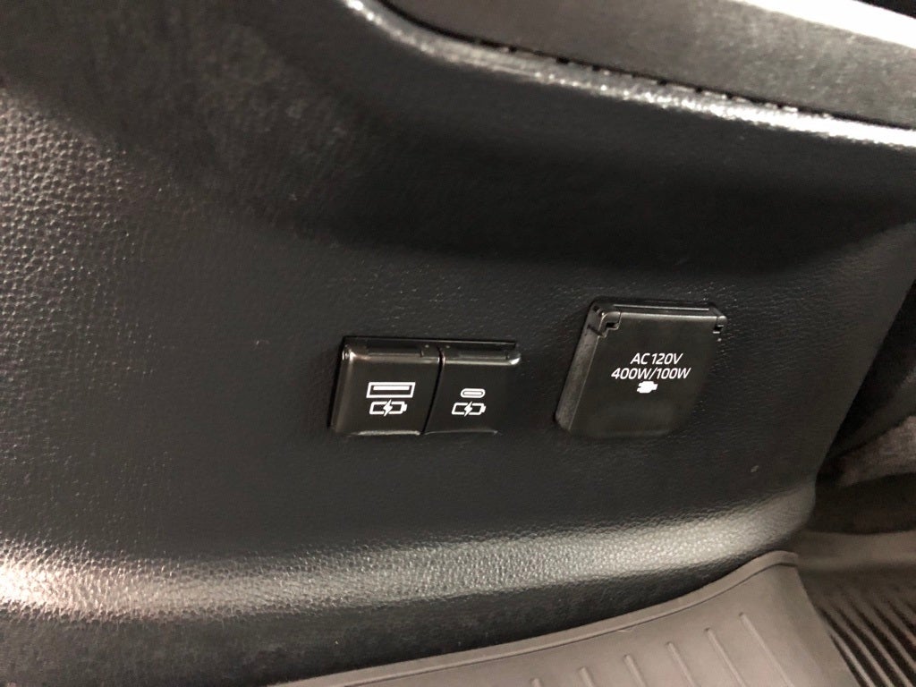 2023 Toyota Tundra Hybrid Capstone