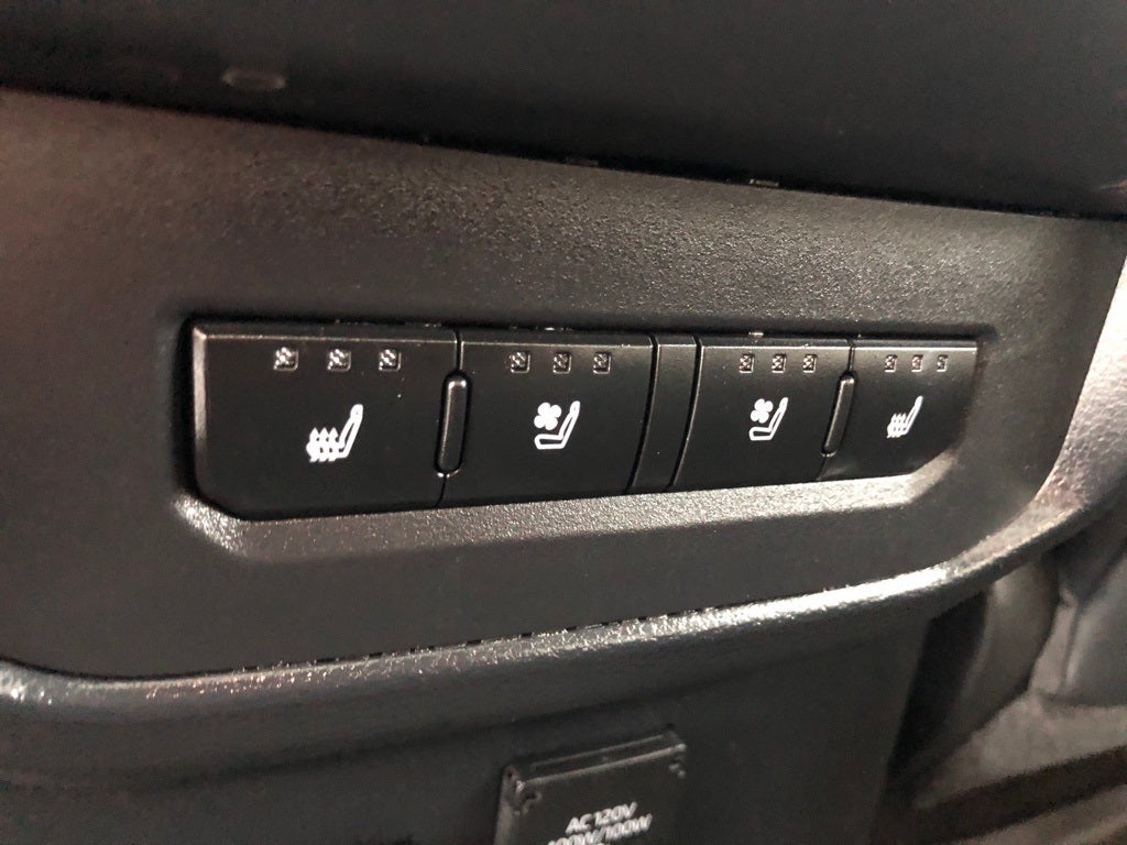 2023 Toyota Tundra Hybrid Capstone