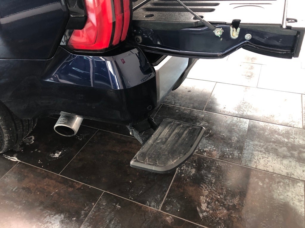 2023 Toyota Tundra Hybrid Capstone